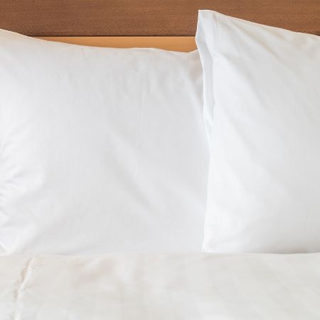 Holiday Inn Express & Suites - Atchison By Ihg Exteriör bild