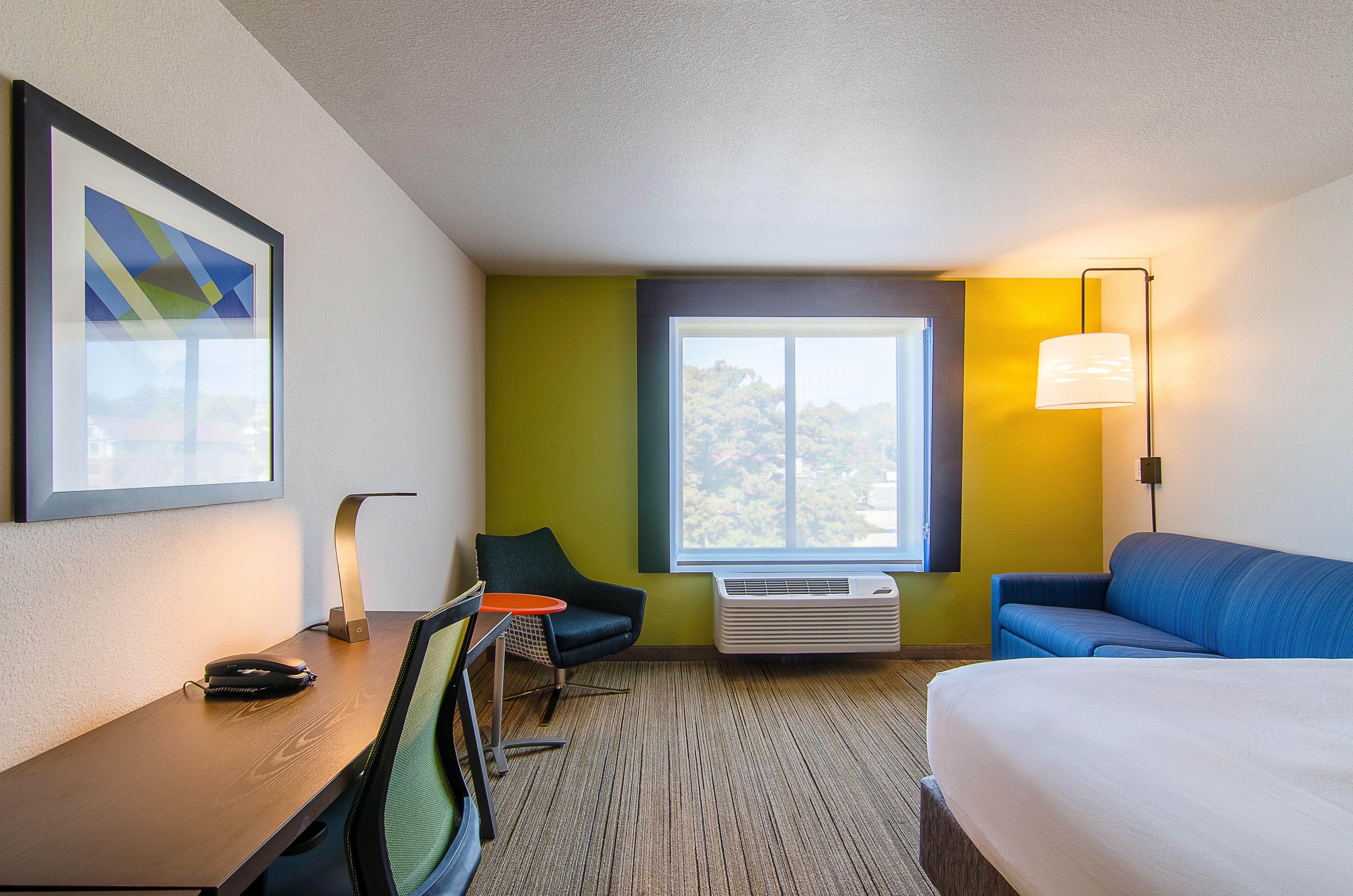 Holiday Inn Express & Suites - Atchison By Ihg Exteriör bild
